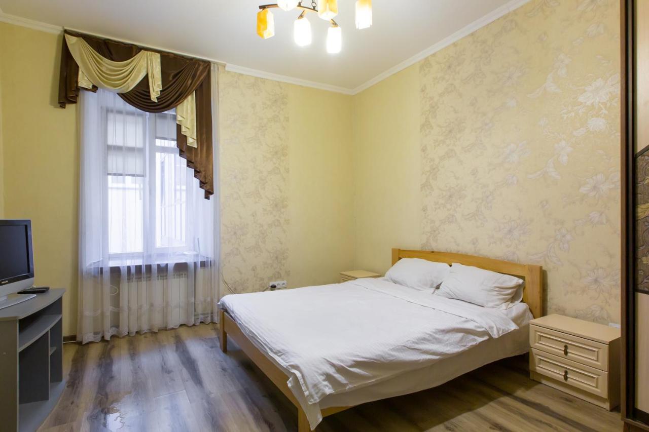 Квартира Подобово Біля Площі Ринок Вулиця Староєврейська 17 Lviv Kültér fotó